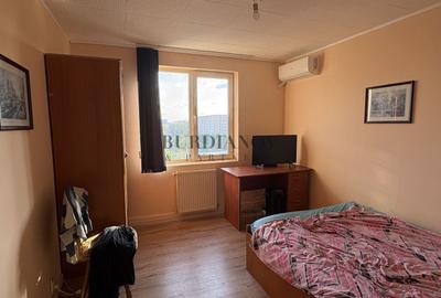Apartament cu 3 camere decomandat în Apărătorii Patriei - 6