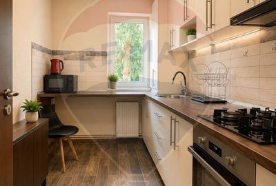 Apartament cu 3 camere, mobilat în Central - 2