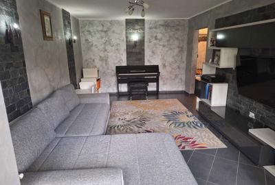 Apartament cu 3 camere decomandat în Gară - 2