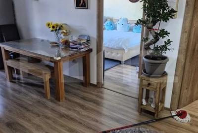 Apartament 3 camere, decomandate, balcon 11 mp, 2 parcari Apartament 3 camere, decomandate, balcon 11 mp, 2 parcari - 2