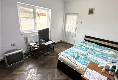 Casa de vanzare in inima orasului, zona Coiciu - 4
