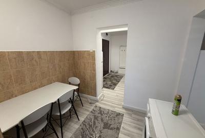 Apartament cu 2 camere decomandat în Central - 3