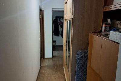 Apartament cu 3 camere semidecomandat în Aleea Trandafirilor - 5
