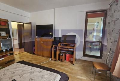 DE VANZARE STUDIO 52 MP | DECOMANDATA | PARCARE - 3