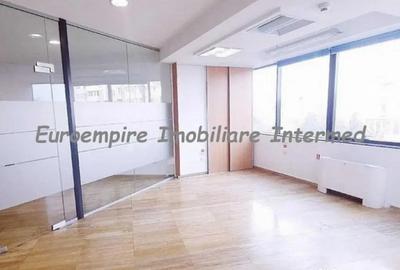 Spațiu comercial, de 90 mp, în Gara - 4