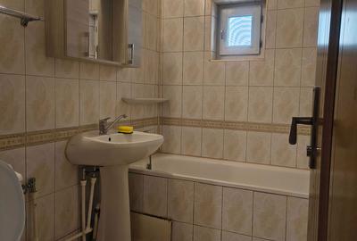 Apartament cu 2 camere decomandat în Nicolina - 1