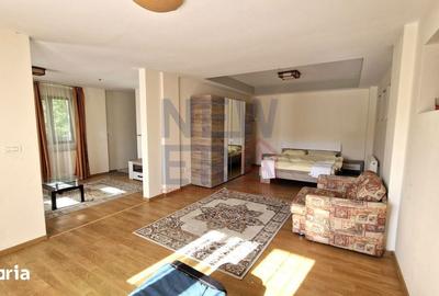 Spațiu comercial, de 2,000 mp, în Central - 8