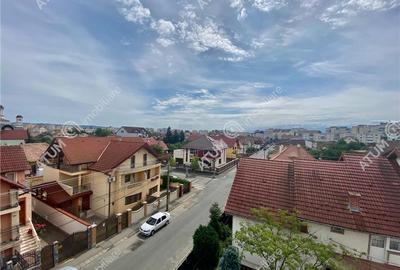 Apartament cu 3 camere decomandat, mobilat în Calea Dumbrăvii - 8