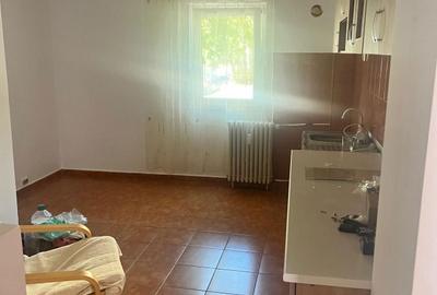 Apartament cu 2 camere decomandat în Central - 7