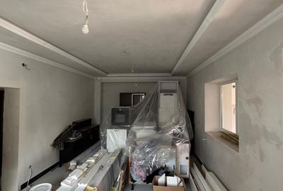 Casă cu 4 camere în Central - 3