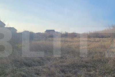 Teren de 4567 mp, în Central