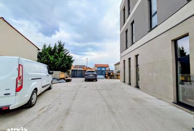 Spațiu comercial, de 108 mp, în Soarelui - 2