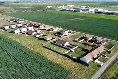 Teren de 996 mp, în Nord