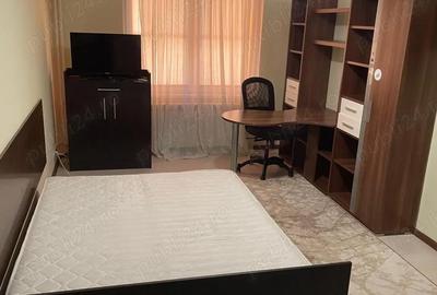 Apartament cu 5 camere în Central - 2