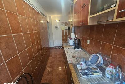 Apartament cu 3 camere, mobilat în Central - 17