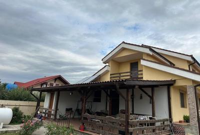 Casă individuală cu 5 camere cu Canalizare în Vânători - 9