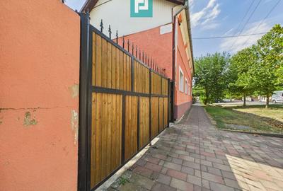 Casă individuală cu 6 camere cu Teren 2712 Mp în Central - 26