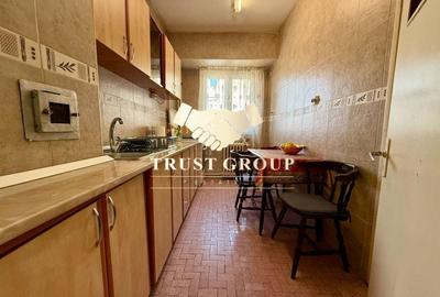 Apartament cu 3 camere decomandat în Banu Manta