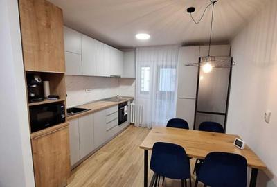 Apartament cu 2 camere decomandat, mobilat în Mărăști