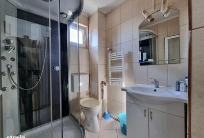Casă cu Canalizare în Central - 5