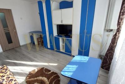 Garsoniera ,zona SUD ,etaj 2 - 1