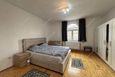Vila Individuala 6 Camere+Garaj | 500mp Teren | Calea Girocului