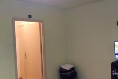 Apartament 2 cmere liber la vanzare zona Astra - Planete - 3