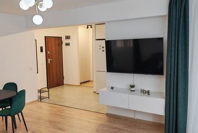 Apartament cu 2 camere semidecomandat în Tractorul - 2
