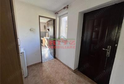 Casă cu 3 camere cu Teren 1623 Mp în Central - 5