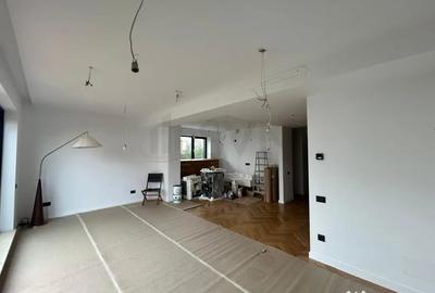 Casă cu 4 camere cu Teren 205 Mp în Tunari - 2