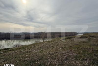 Teren de 970 mp, în Malu Mare - 2