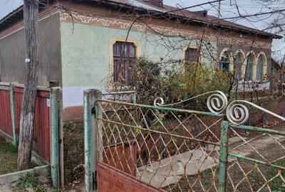 Casă cu 4 camere în - 4