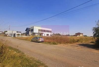 Teren de 4715 mp, în Brănești - 15