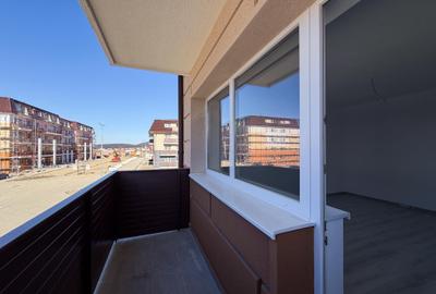 Apartament cu 3 camere decomandat în Sânpetru - 11