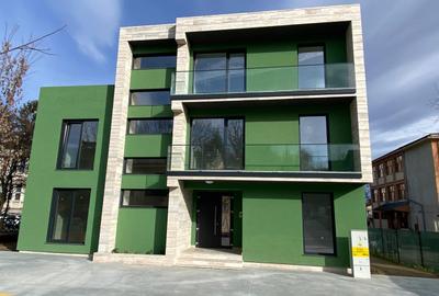 Apartament cu 3 camere decomandat în Negru Vodă