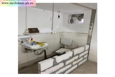 Spatiu comercial de vanzare : Sud-(str.Milcov) - 5