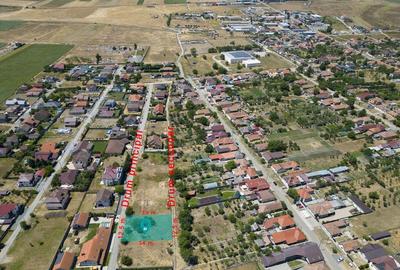 Loc de casa in Sanleani 402 mp - 2