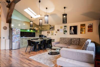 Penthouse pe două niveluri | 135 mp utili  . COMISION 0% - 3