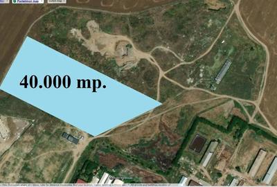 Teren de 40000 mp, în Central