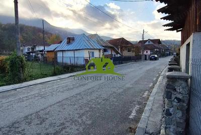 Teren intravilan Calimanesti-Seaca cu acces la DN latime 19ml - 2