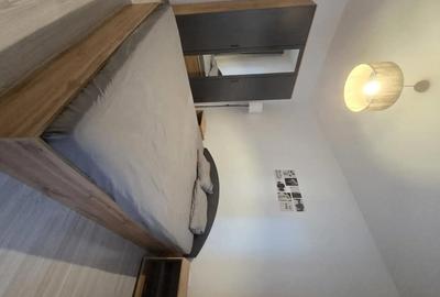 Apartament cu 2 camere semidecomandat în Apărătorii Patriei - 1