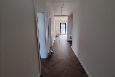 Casă individuală cu 4 camere cu Canalizare în Moșnița Nouă - 5
