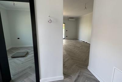 Duplex pe parter în Moșnița Nouă - 6