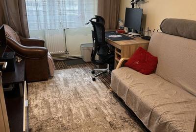 Apartament cu 3 camere decomandat în Traian - 7