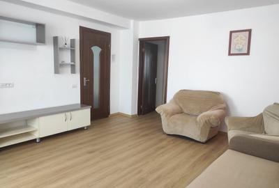 Apartament cu 2 camere semidecomandat, mobilat în Berceni