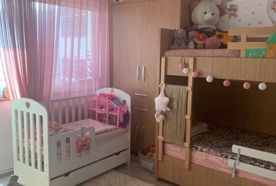 Apartament cu 3 camere semidecomandat în Astra - 4