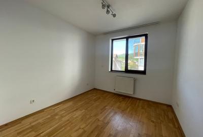 Apartament cu 3 camere decomandat, mobilat în Cetate - 2