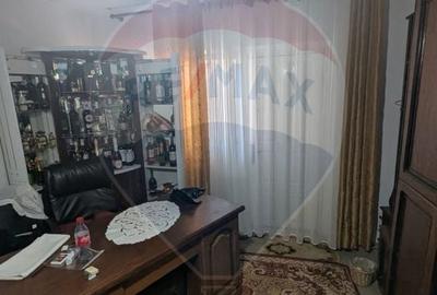 Casă individuală cu 5 camere cu Teren 1460 Mp în Sud - 2