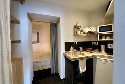 Casă cu 5 camere cu Teren 80 Mp în Ultracentral - 2
