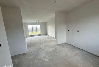 Casă cu 4 camere cu Teren 812 Mp în Groși - 18